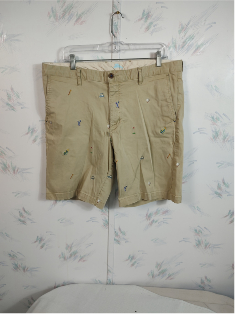 Men's Tommy Bahama Flat Front Golf Print Shorts Beige Size 38